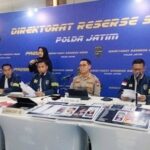 Tipu Ratusan Member Hingga Putaran Uang Rp71 Miliar, Owner Arisan Online Fiktif Diringkus Ditressiber Polda Jatim