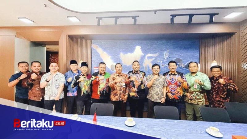 Bupati Achmad Fauzi Kunjungi Kemenhub: Transportasi Laut Kunci Utama Perekonomian Kepulauan Sumenep