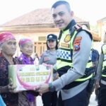 Lewat Program Sumenep Peduli, Polresta Sumenep Salurkan Bantuan Pokok untuk Warga Batang-Batang