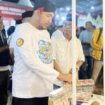 Banggakan Pengusaha Lokal, Bupati Achmad Fauzi Kunjungi Stan DRT Exclusive di Madura Culture 2026