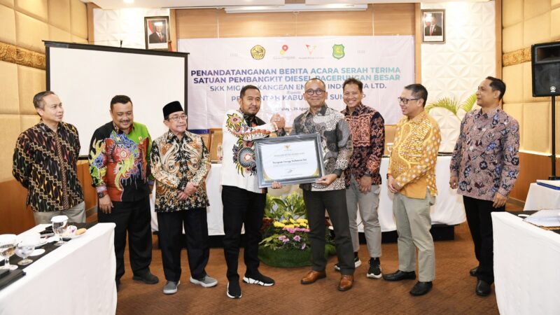 Perkuat Kolaborasi Kesehatan dan Pendidikan, SKK Migas-KEI Terima Penghargaan Bupati Sumenep