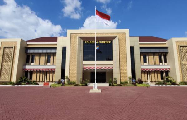 3 Tersangka Kayu Pecaton Nonggunong Serahkan Diri, Polisi Belum Pastikan Penahanan