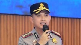 Foto: Kapolresta Sumenep, Kombes Pol. Ariek Indra Sentanu, S.H., S.I.K., M.H., saat menyampaikan penegasan dan peringatan keras agar jajaran Polantas bekerja secara profesional dan humanis, Kamis (29/10/2026).