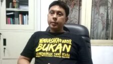 Foto: Tokoh hukum sekaligus aktivis Kabupaten Sumenep, Zamrud Khan, memberikan keterangan tegas terkait sorotan publik terhadap penanganan pasien dan manajemen RS Baghraf Health Care (BHC) Sumenep.