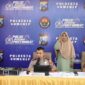 Foto: Kapolresta Sumenep Kombes Pol. Ariek Indra Sentanu, S.H., S.I.K., M.H. (tengah) didampingi Kasat Reskrim Kompol Bambang Tri Sutrisno dan PS. Kasi Humas IPDA Ach. Putrawardana saat menggelar konferensi pers pengungkapan 9 kasus kejahatan dalam Operasi Sikat Semeru 2026.