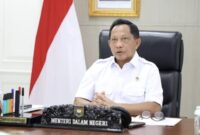 Foto : Mendagri Tito Karnavian mendorong pemerintah daerah membentuk Satgas MBG untuk memperkuat pengawasan dapur dan pelaksanaan program Makan Bergizi Gratis. 

